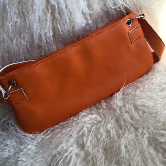 Orange clutch with strap - Picture 3 of 5
